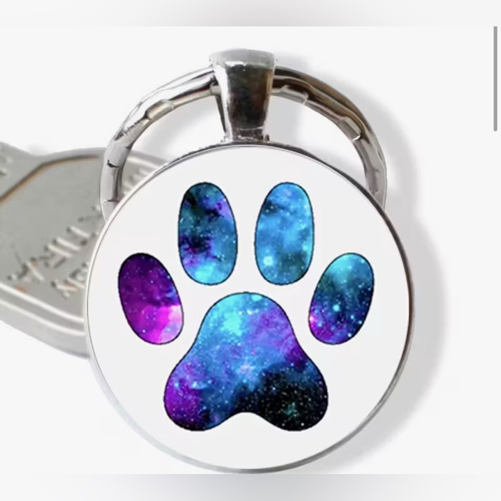 Dog Paw Love Keychain & Key Ring (set of 2 items) - Picture 3 of 3